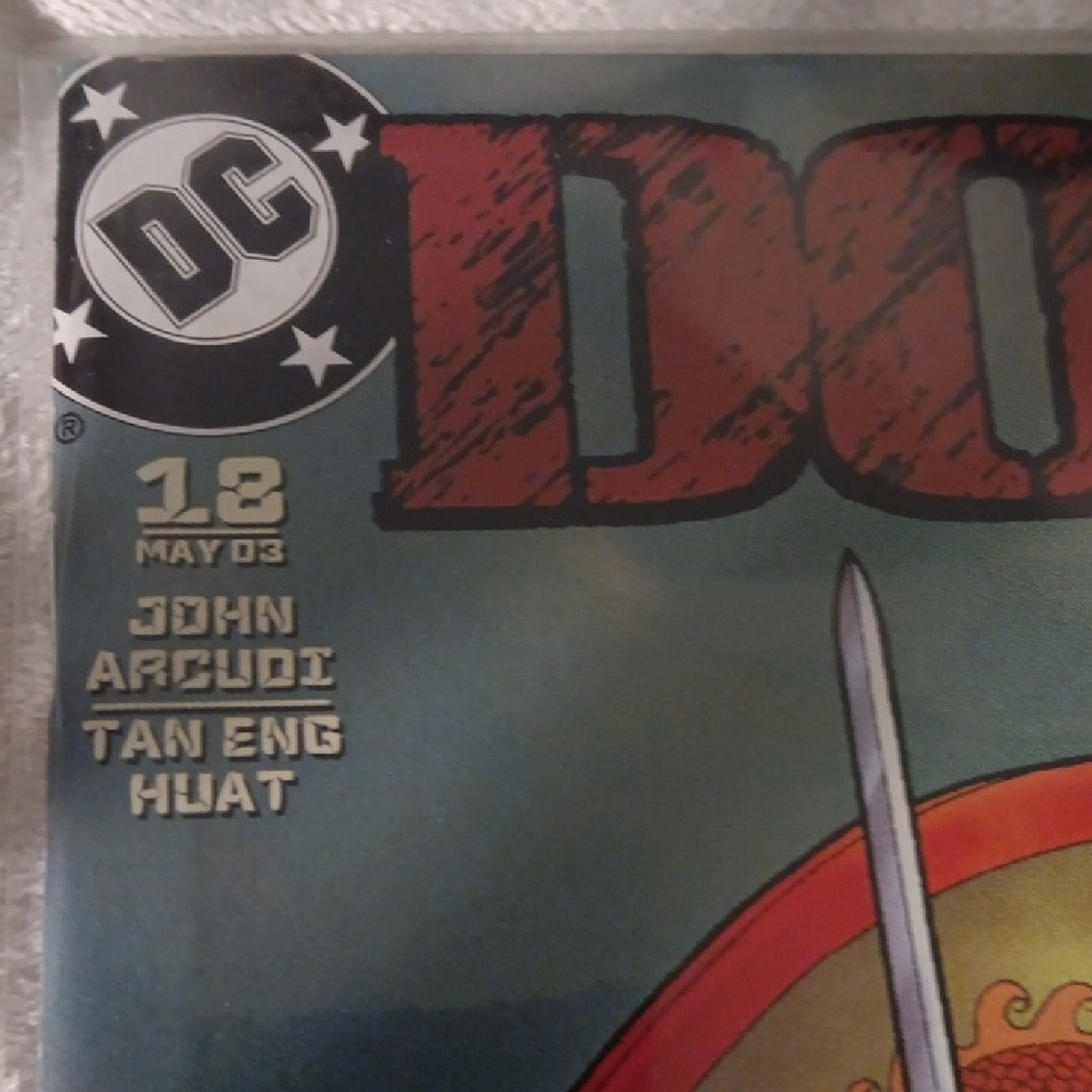 DC Comic Doom Patrol #18 Vtg - Picture 4 of 5